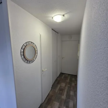 En Face De La Fac De Droit Apartment